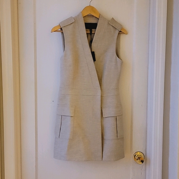 BCBGMaxAzria Dresses & Skirts - BCBGMAXAZIRA Vest Dress